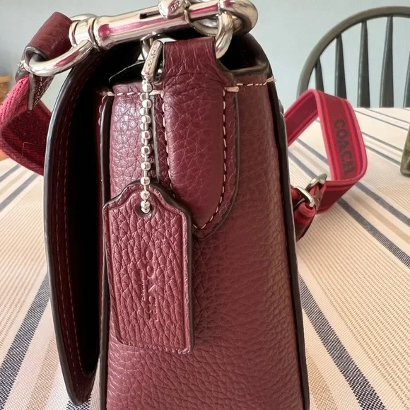 Coach Heritage Messenger Leather Crossbody Bag in Wine - Picture 8 of 12